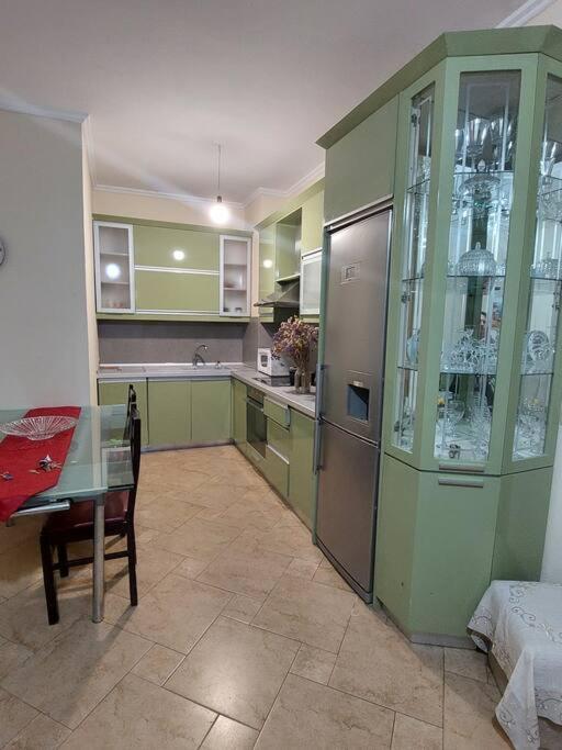 Buneci Apartment Тирана Екстериор снимка